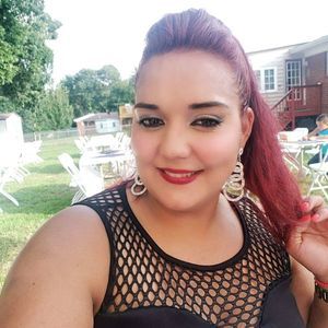 Meet your Posher, Reyes